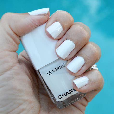 chanel nail polish autumn 2019